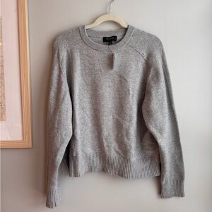 Banana Republic Light Gray Women's Crew Neck Sweater